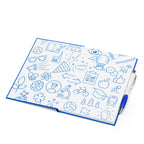 Notizbuch, aufgeklappt. Im Inneren zwei Dutzend Icons in blau, darunter Sonenbrille, Fahrrad, Doktorhut und andere studienverwandte Motive.
